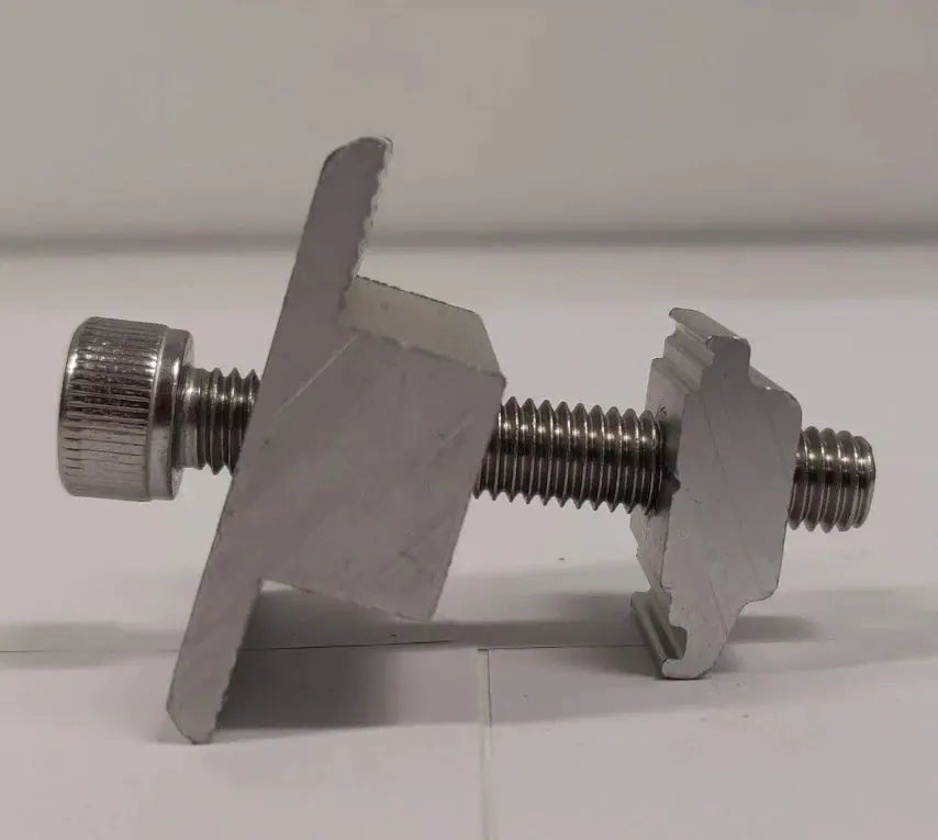 Middle Clamp Elios Solar – Anodisé aluminium 30/32 mm ou 40 mm Boutique Solaire Québec